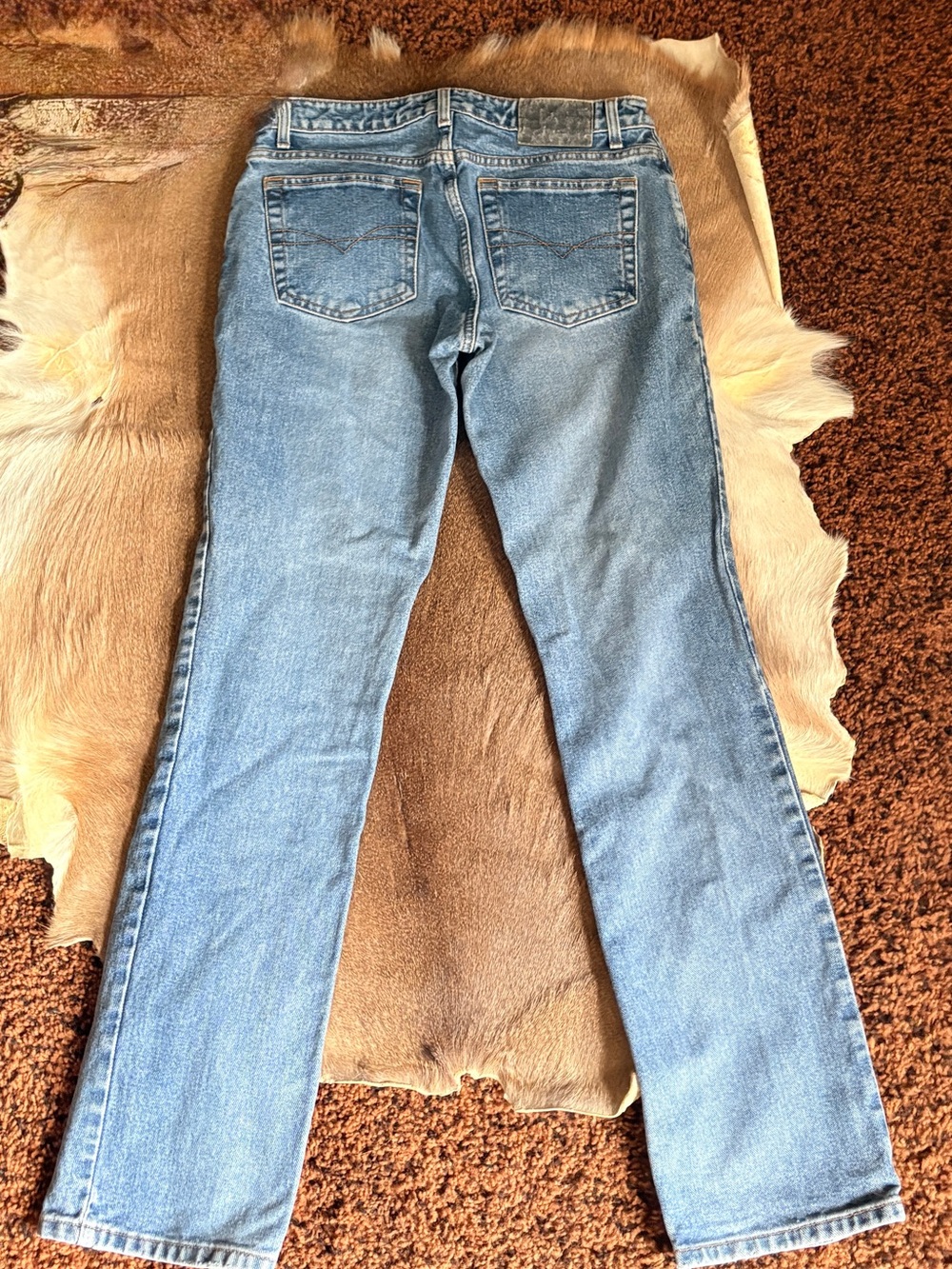 Maurices Button Fly Denim Jeans woman’s Size 5/6 Regular Blue Wash - Picture 4 of 5